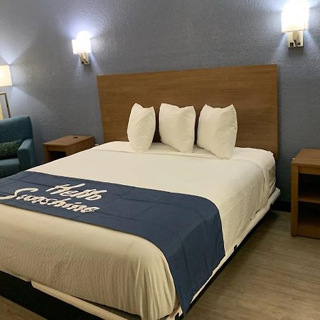 Days Inn By Wyndham Apopka/Orlando Buitenkant foto