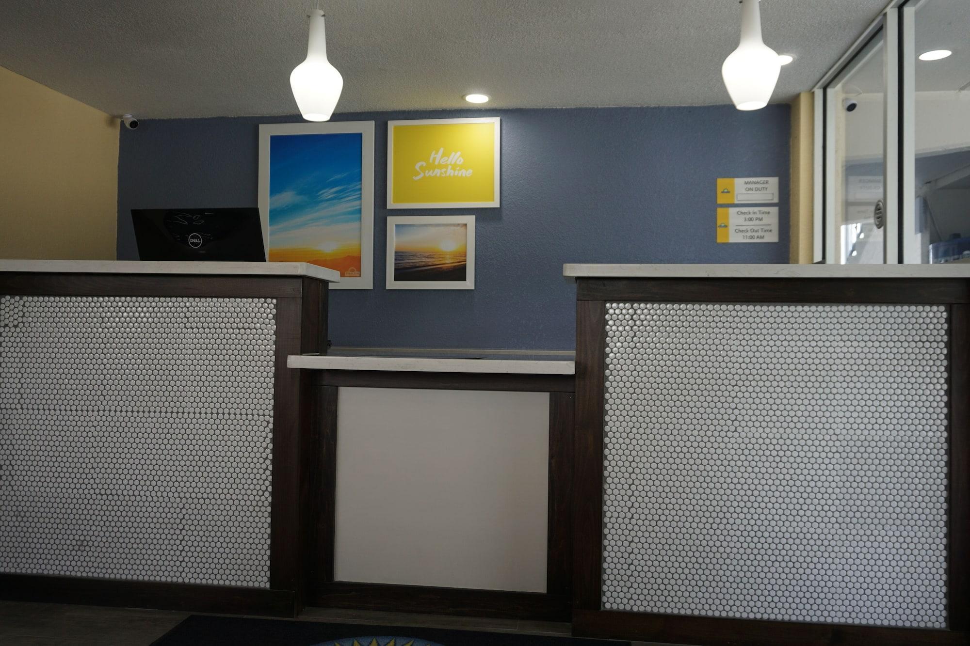 Days Inn By Wyndham Apopka/Orlando Buitenkant foto