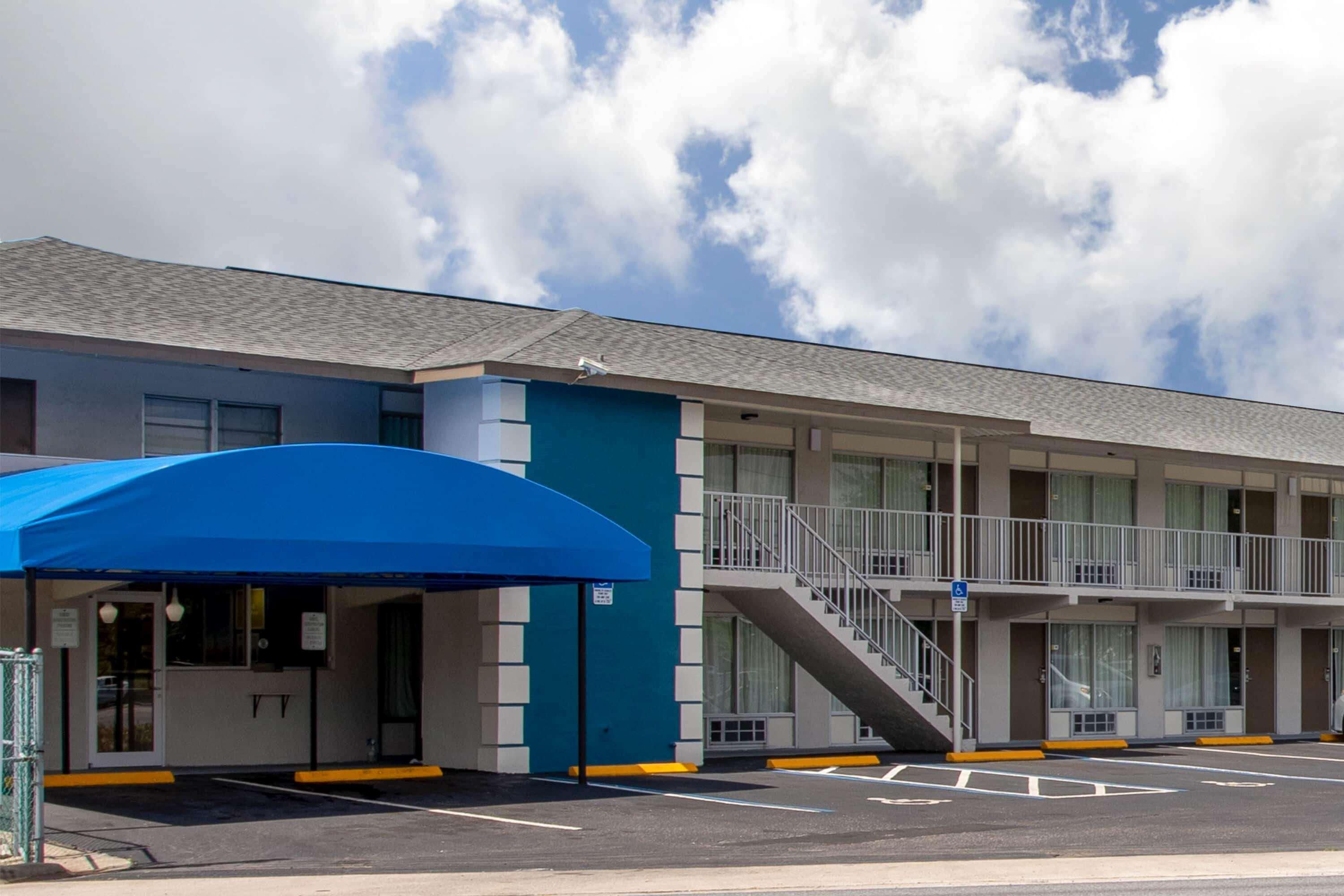 Days Inn By Wyndham Apopka/Orlando Buitenkant foto