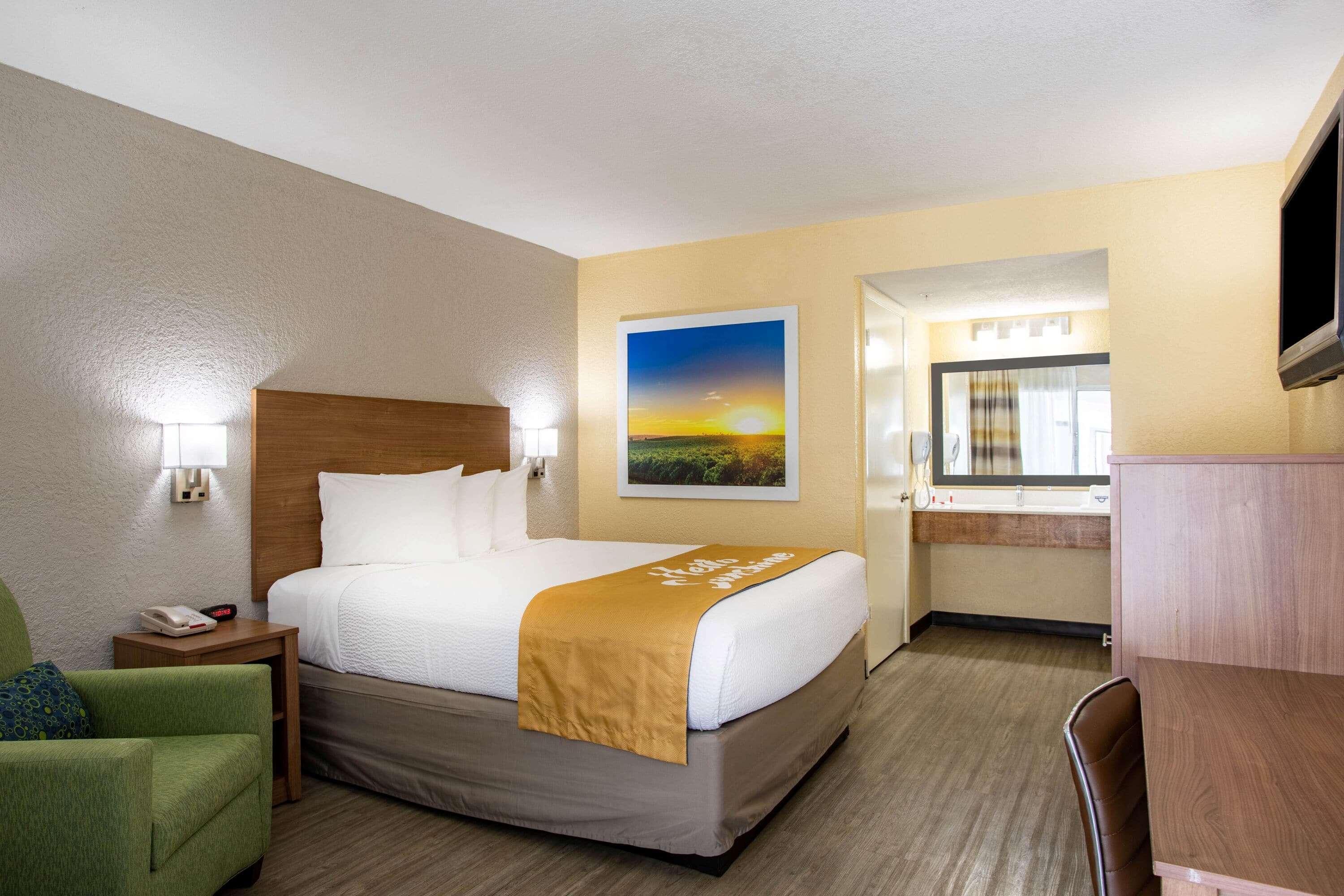 Days Inn By Wyndham Apopka/Orlando Buitenkant foto
